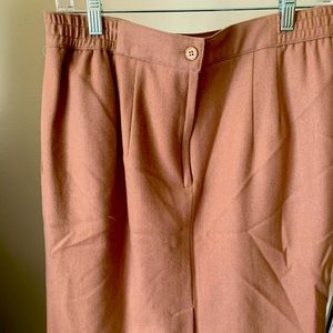 Women’s wool skirt